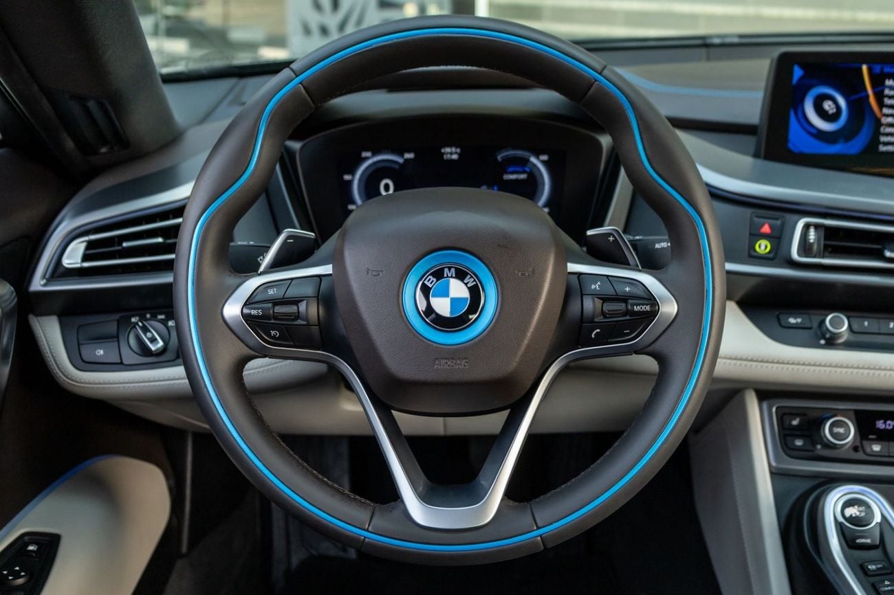 BMW i8 STD (1.5L · 3 Cyl · Automatic · Hybrid · Coupe · All Wheel Drive · 4 Seats · 2 Door) BMW i8 eDrive 2016 GCC