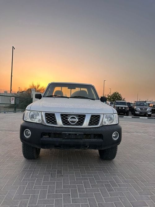 نيسان باترول بيك آب SGL