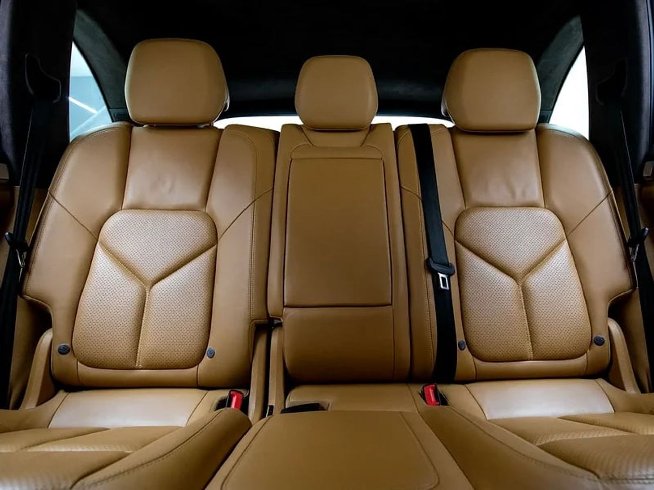 بورش كايان GTS 4.8L