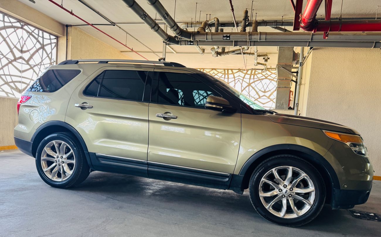 Ford Explorer