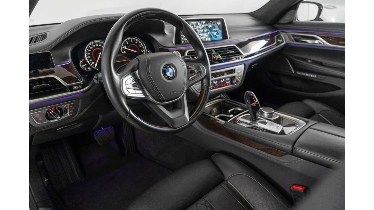 BMW 750Li Luxury