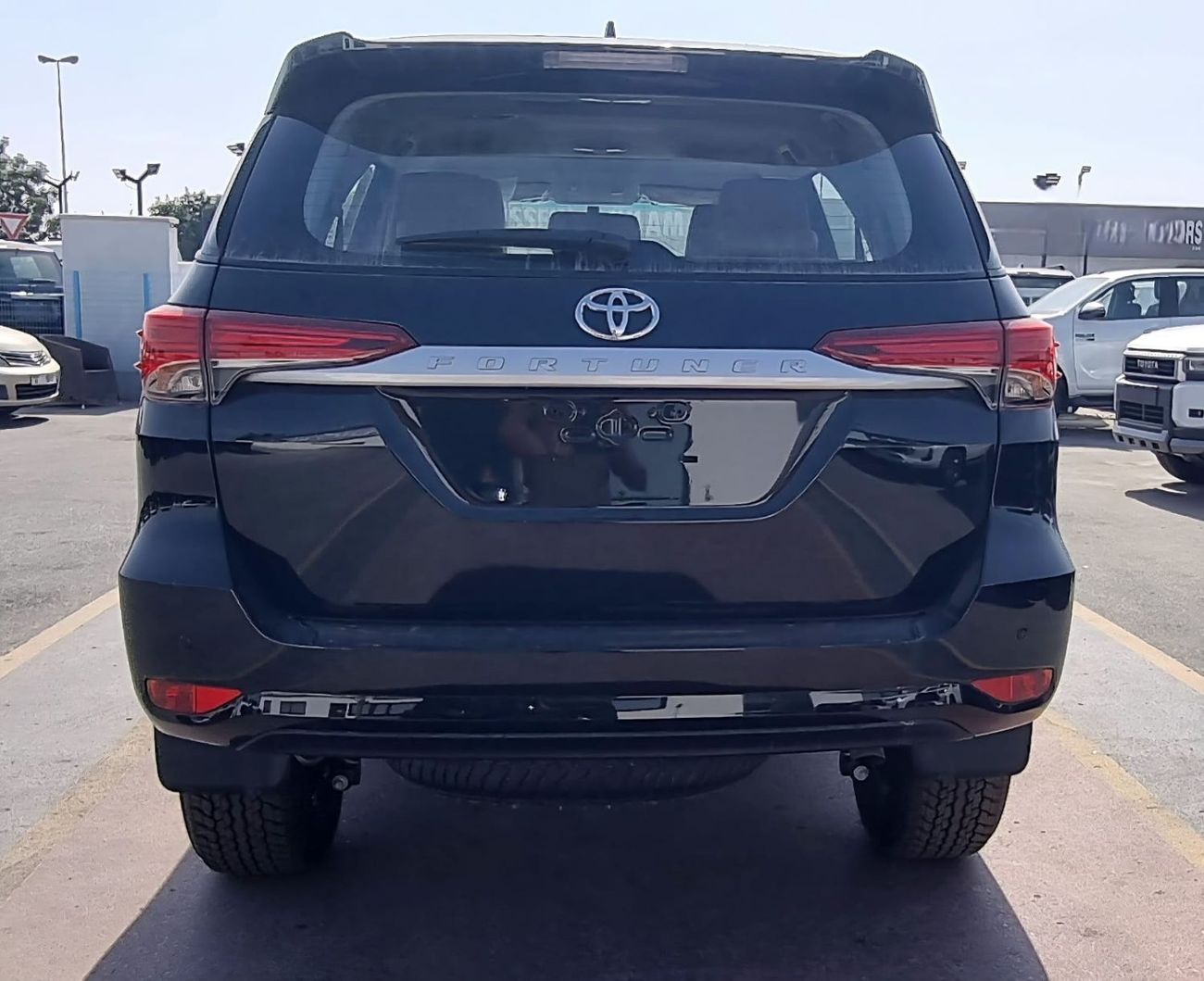 تويوتا فورتونر TOYOTA FORTUNER 2.4L DIESEL 4X4 MY 2026