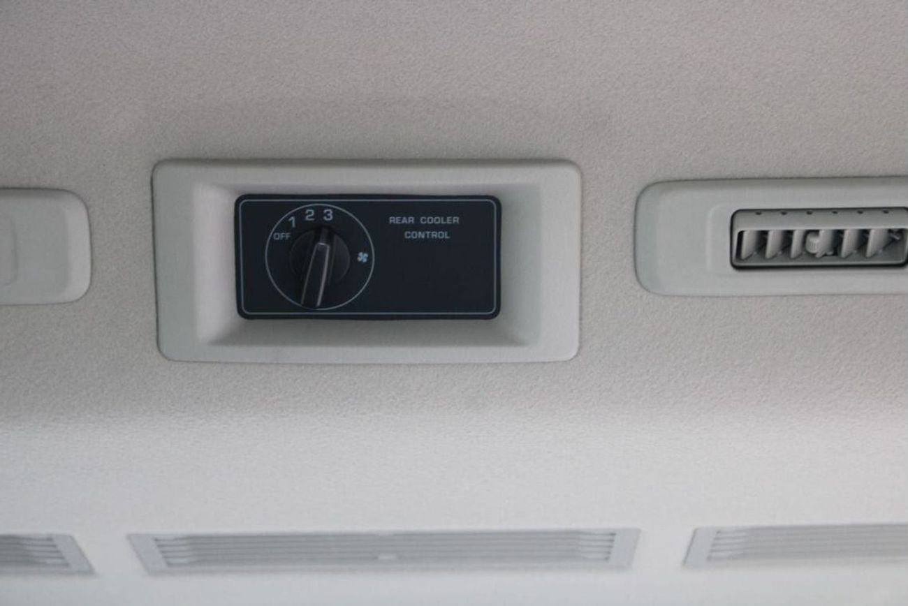 Nissan Urvan NISSAN URVAN HR SB 2.5L DIESEL CX 15 SEATER MANUAL 