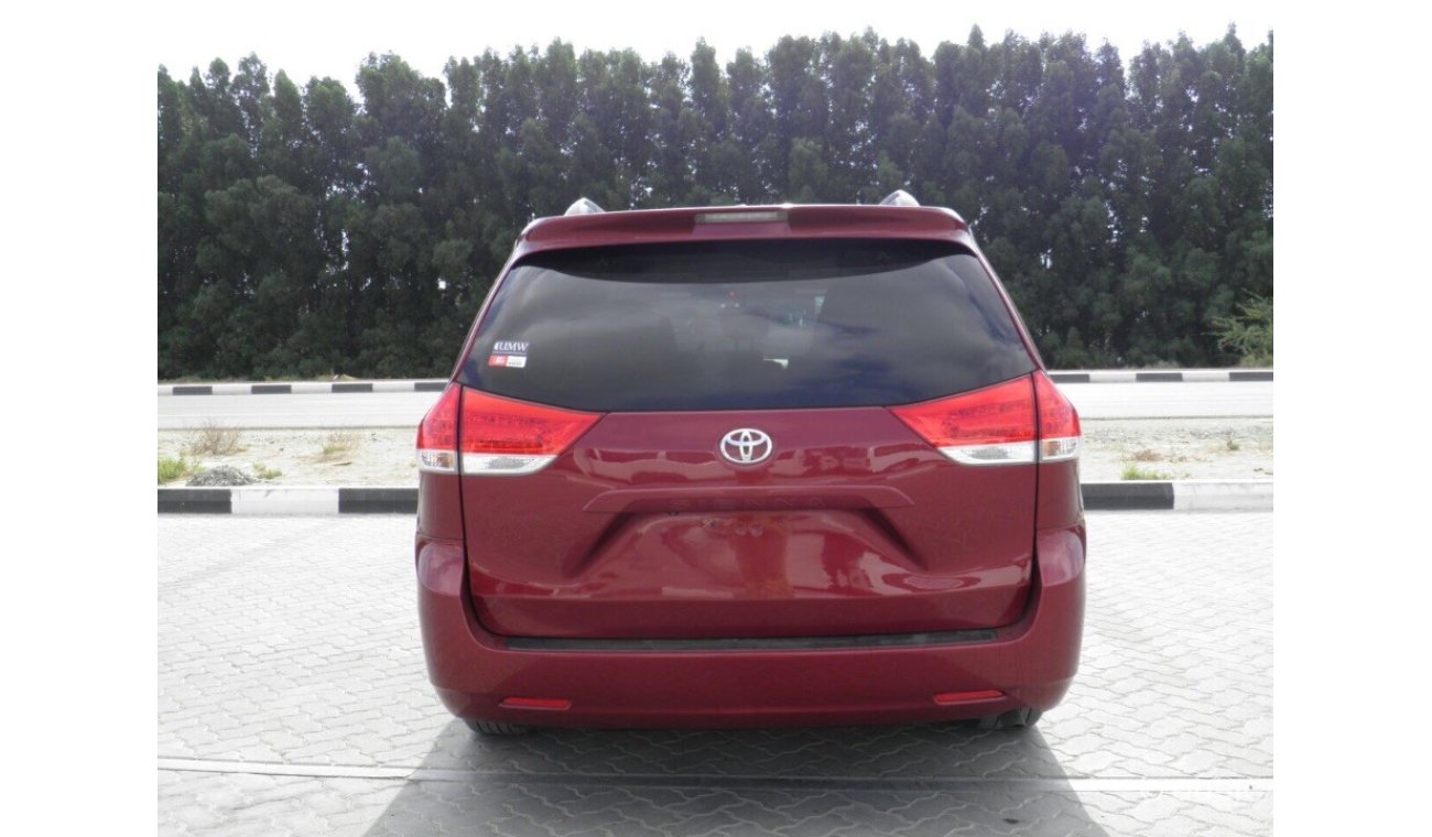 Toyota Sienna 2011 ref#182