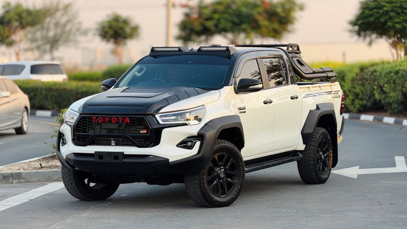 Toyota Hilux GR kitt installed