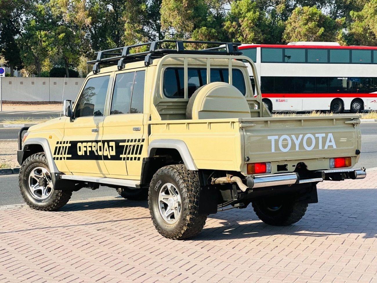 Toyota Land Cruiser Pick Up Double Cabin 4.5L