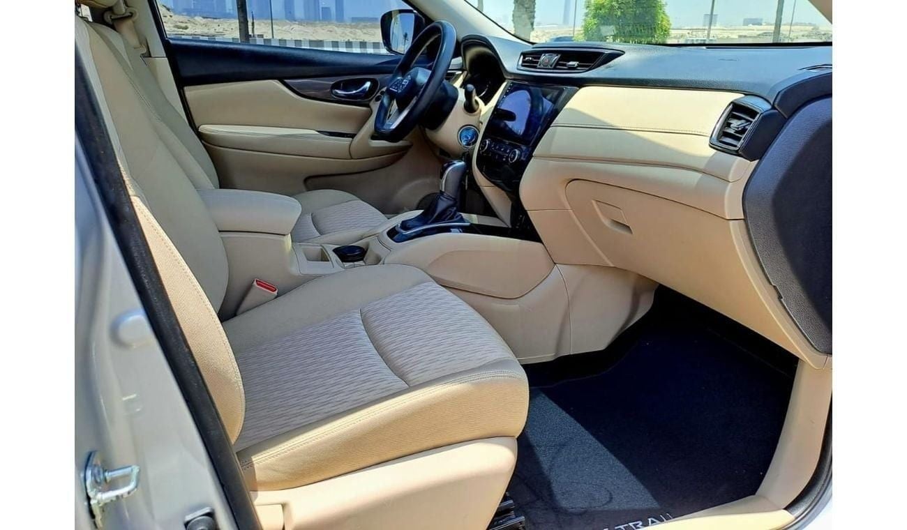 Nissan XTrail S 2.5L (169 HP) FWD (5 Seater) NISSAN X-TRAIL 2021 2.5L GCC (999/-MONTHLY)