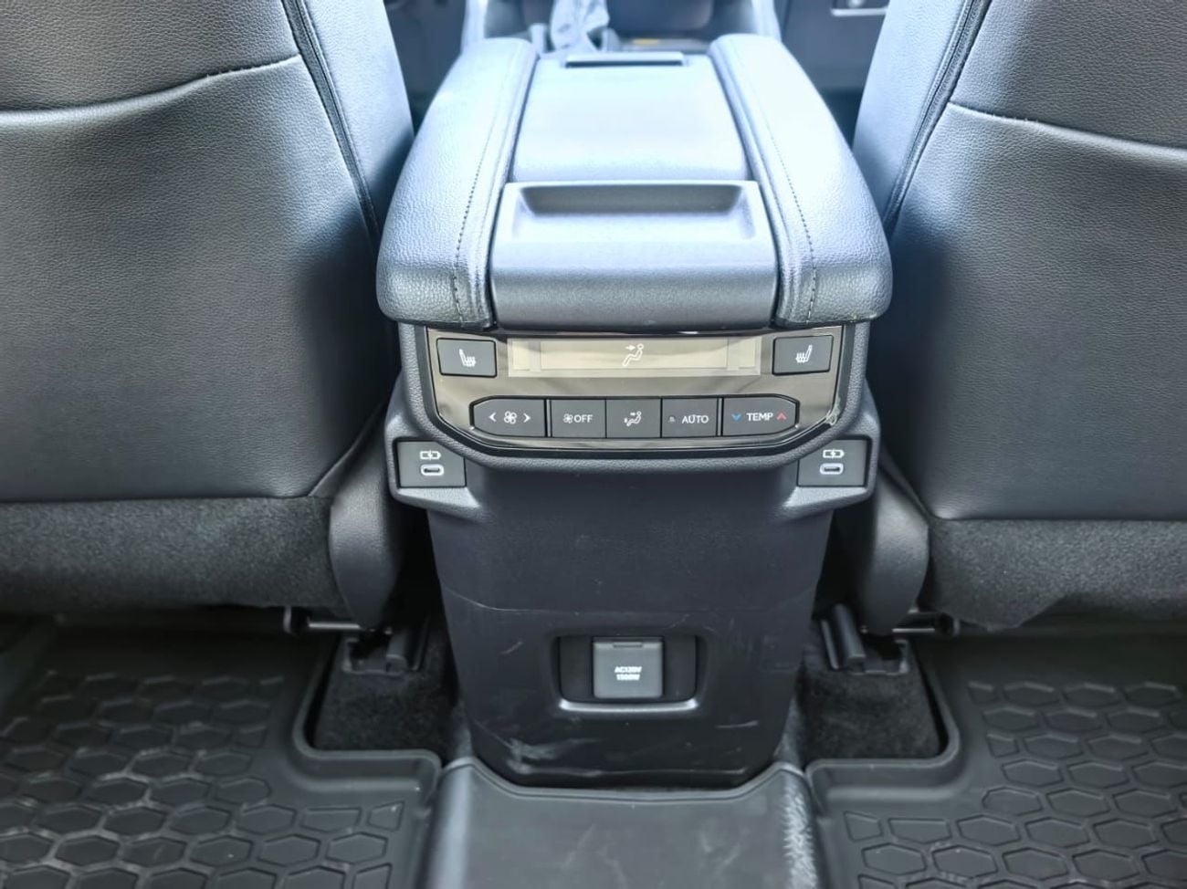 Toyota Grand Highlander  Petrol