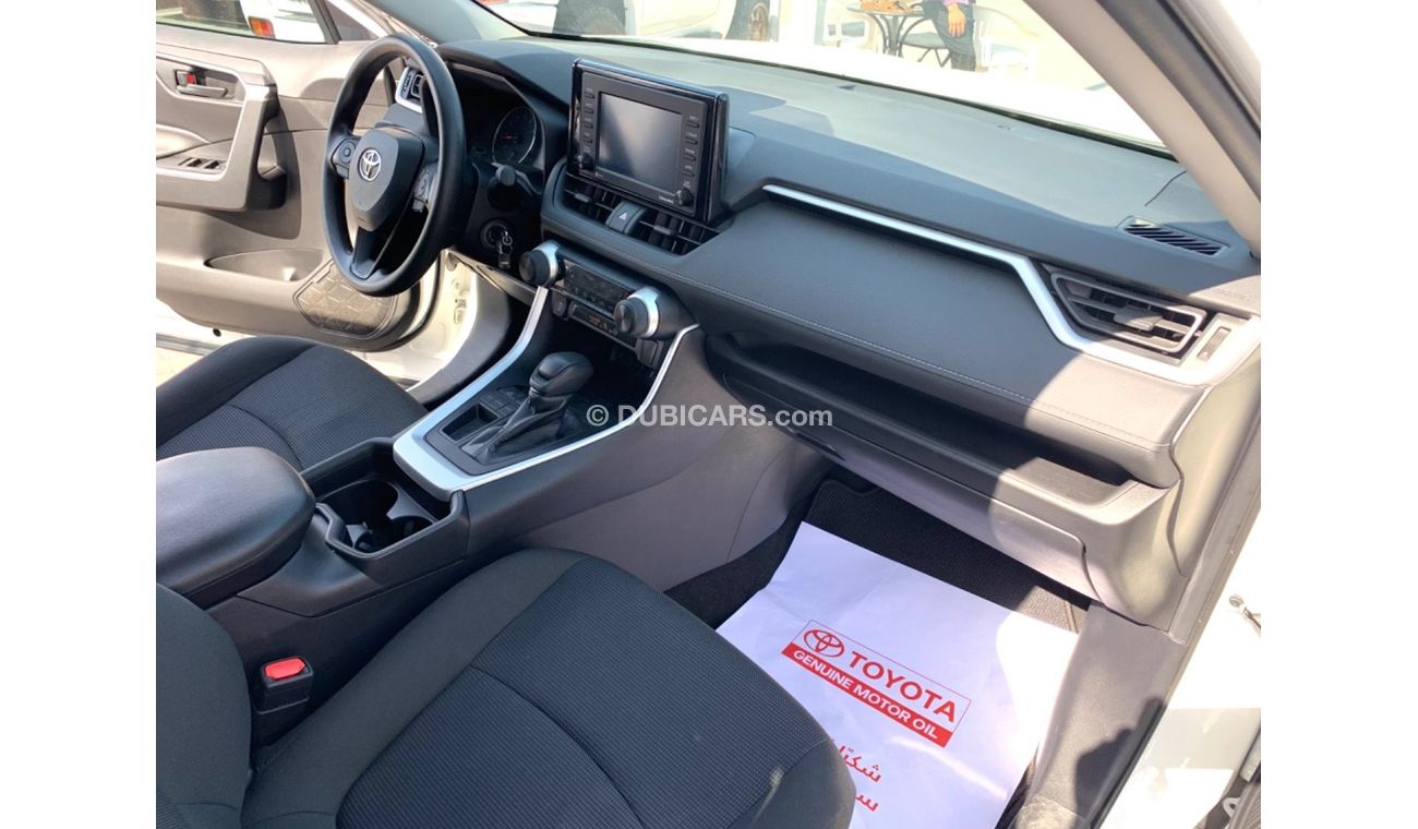 تويوتا راف ٤