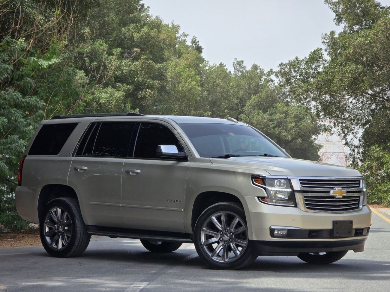 شيفروليه تاهو LTZ 5.3L 4WD (8 Seater) CHEVROLET TAHO 2015 GCC FULL OPITION // PERFECT CONDITION