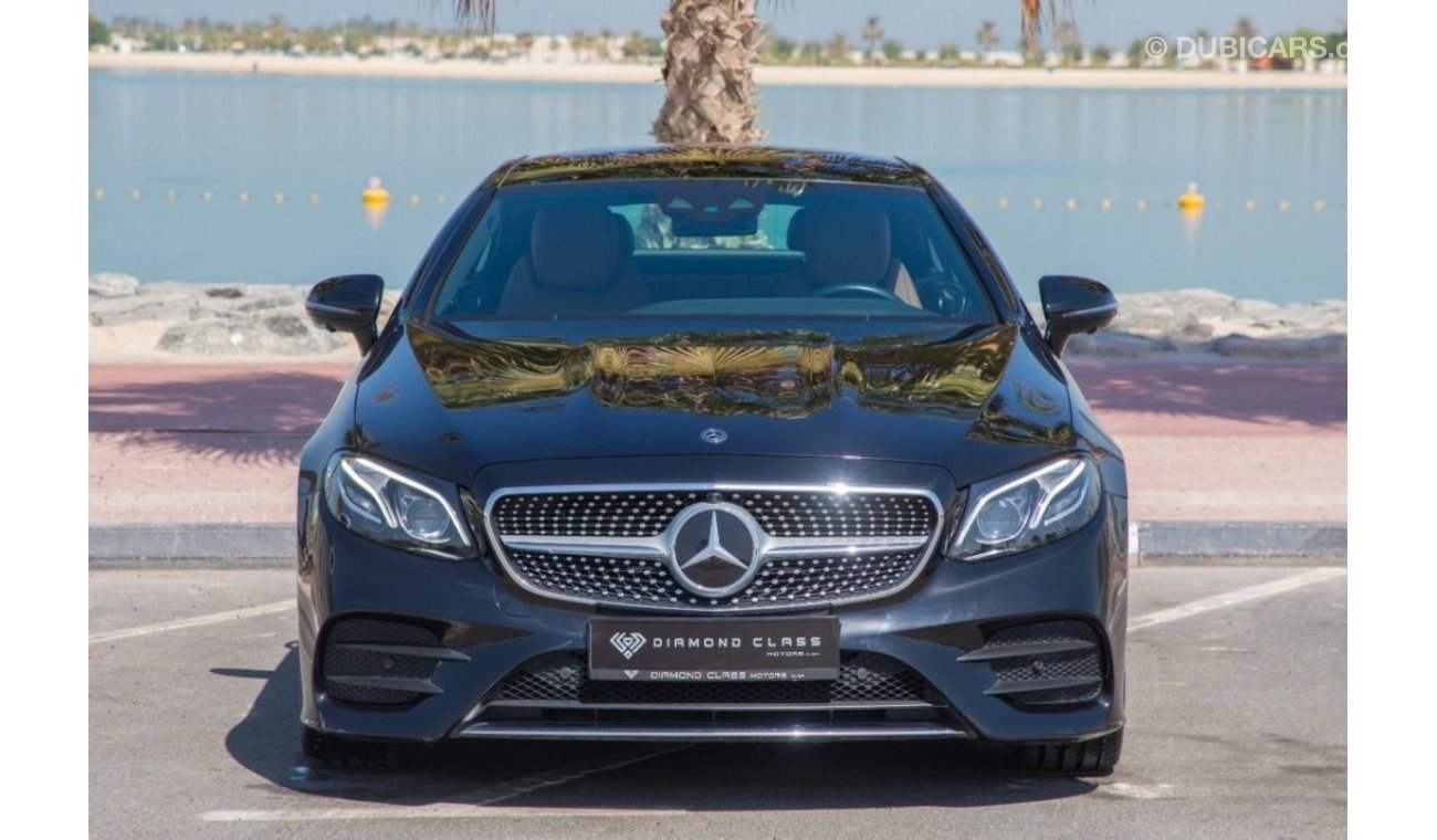 مرسيدس بنز E 300 Mercedes Benz E300 Coupe AMG Panoramic Full Option 2019 GCC Under Warranty