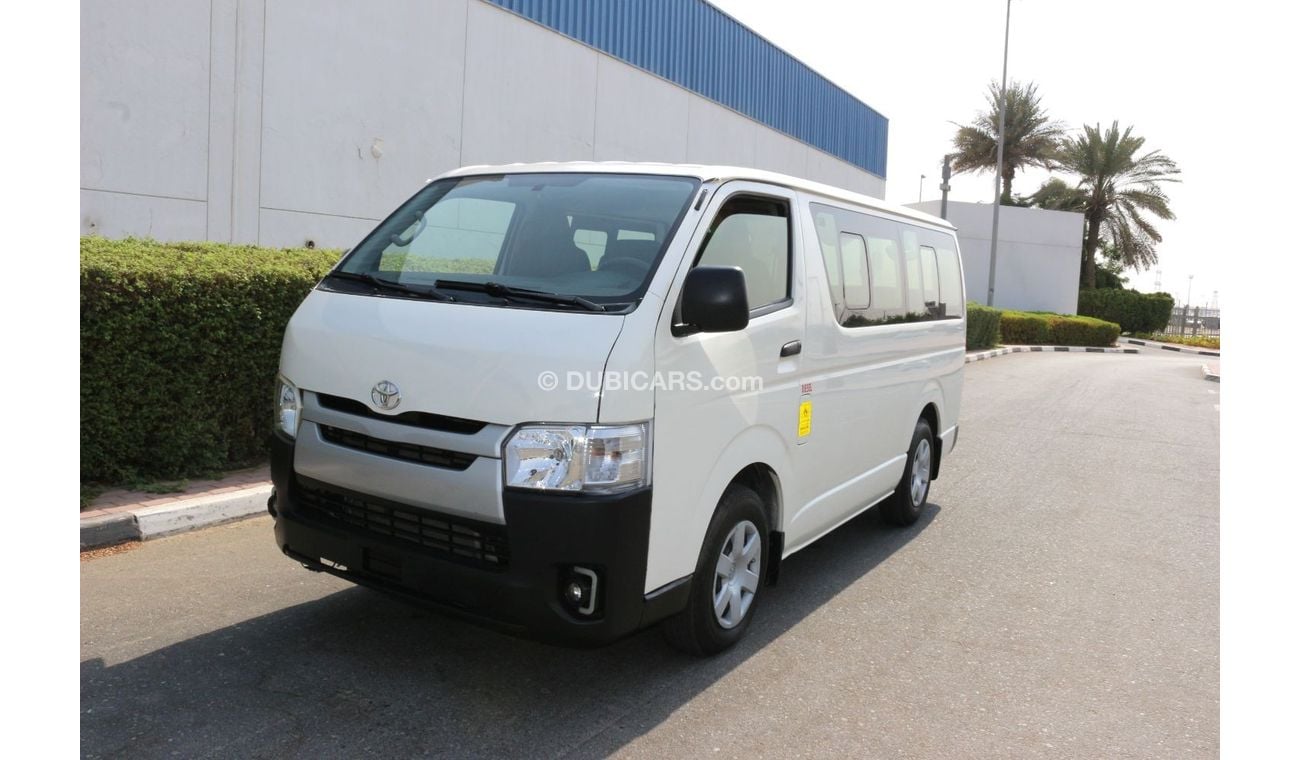 Toyota Hiace GL - Standard Roof TOYOTA HAIC DIESEL ENGINE 14 PASSENGER5  2015