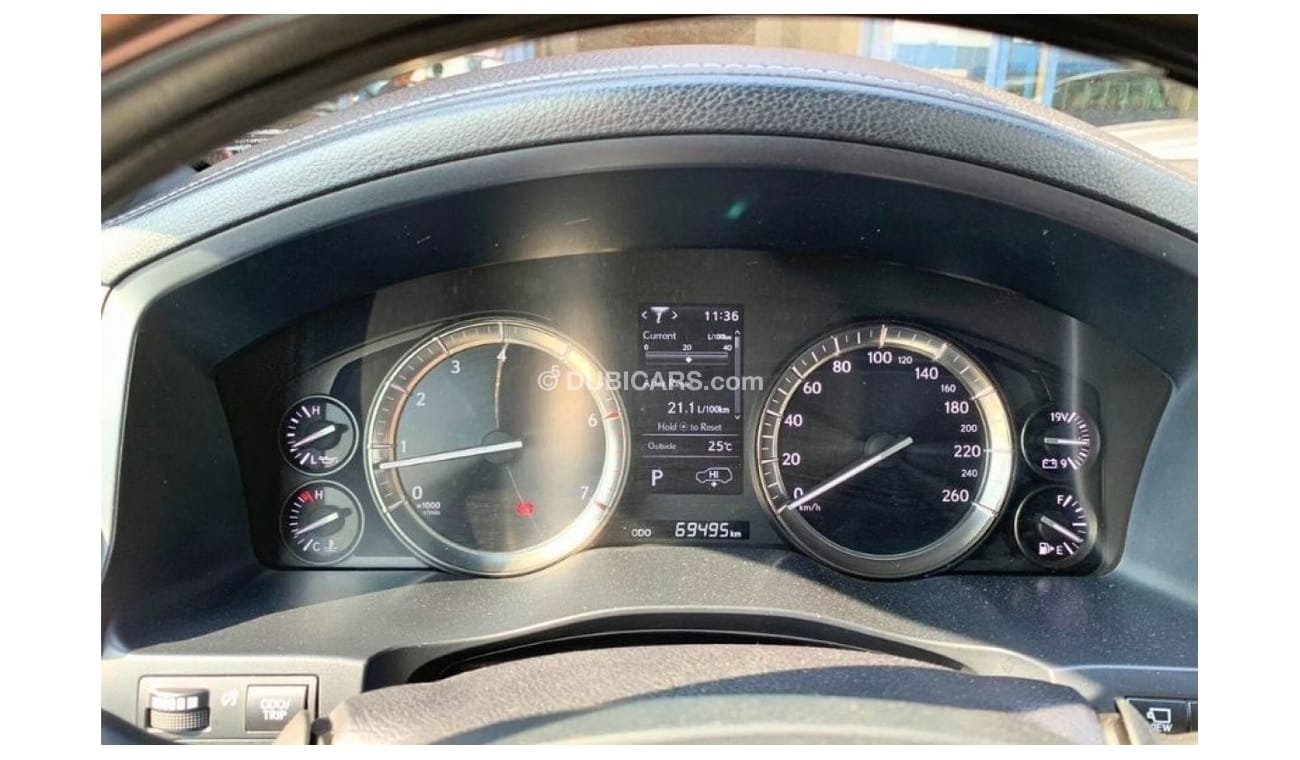 Lexus LX 570 Signature Black Edition