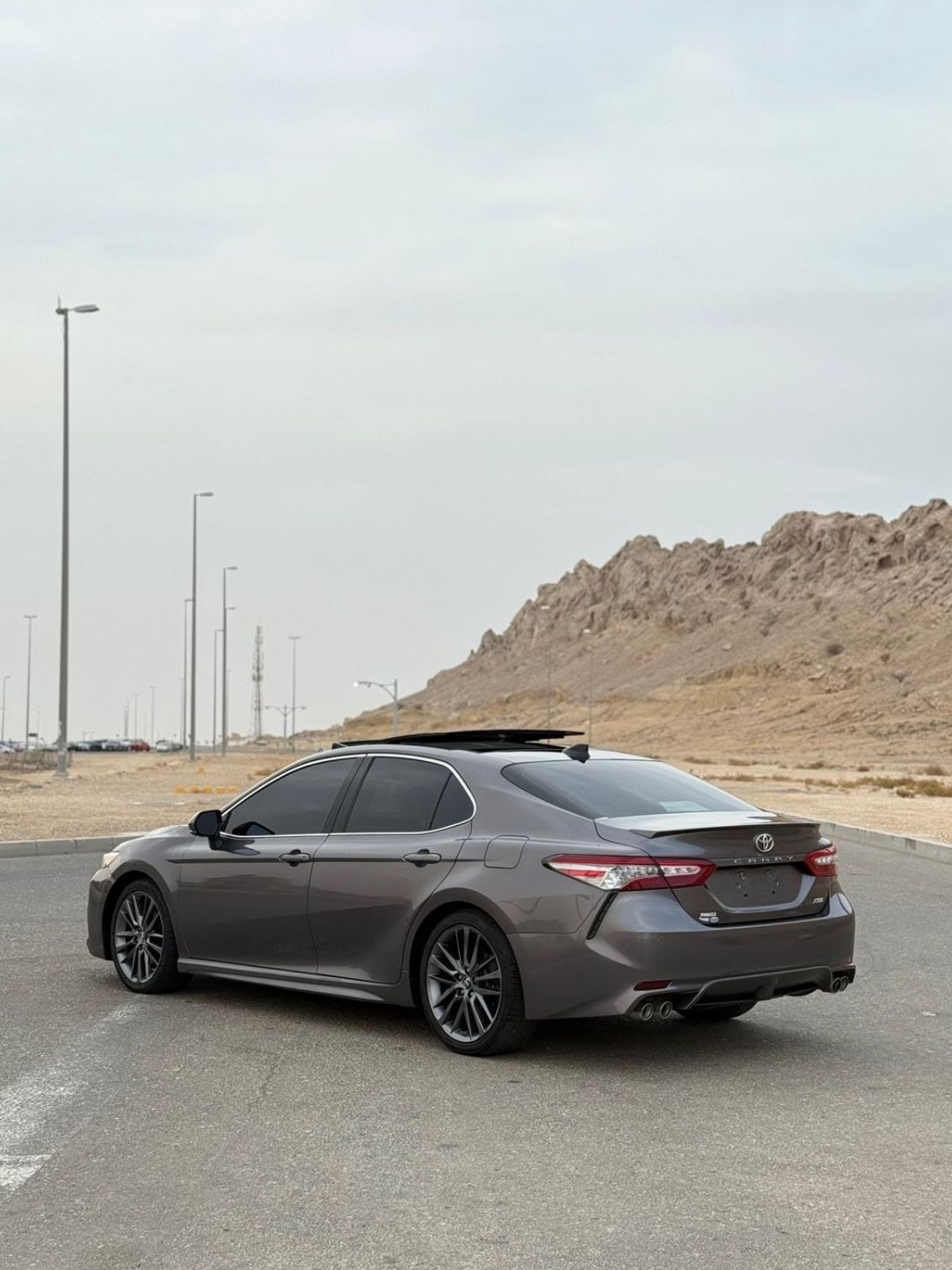 تويوتا كامري Sport 2.5L (181 HP)