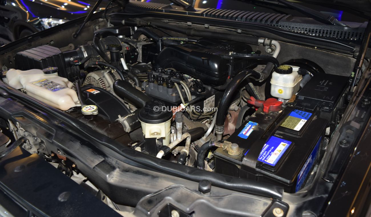 Ford Explorer XLT 4X4