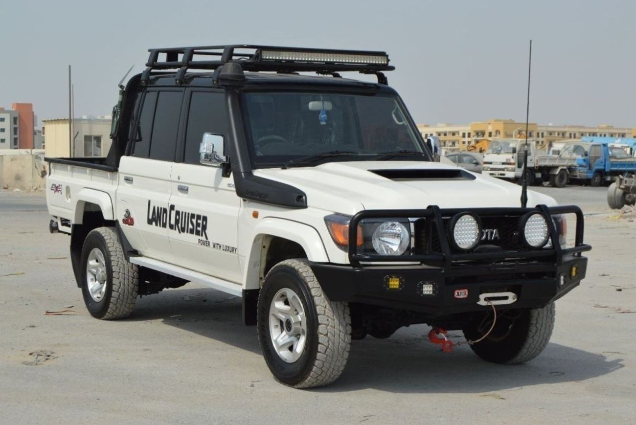 Toyota Land Cruiser Pick Up Double cabin