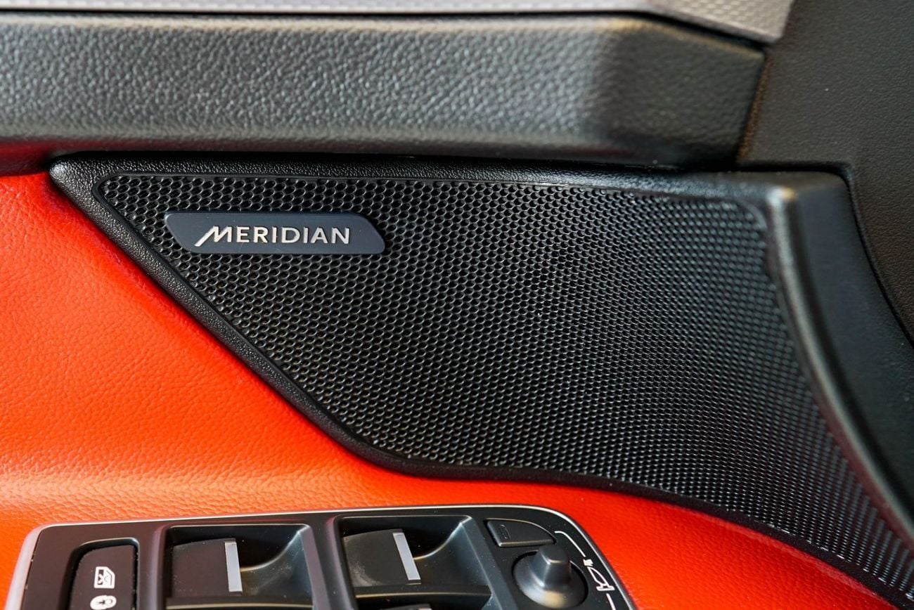 Jaguar XF R-Sport 2.0L Sedan