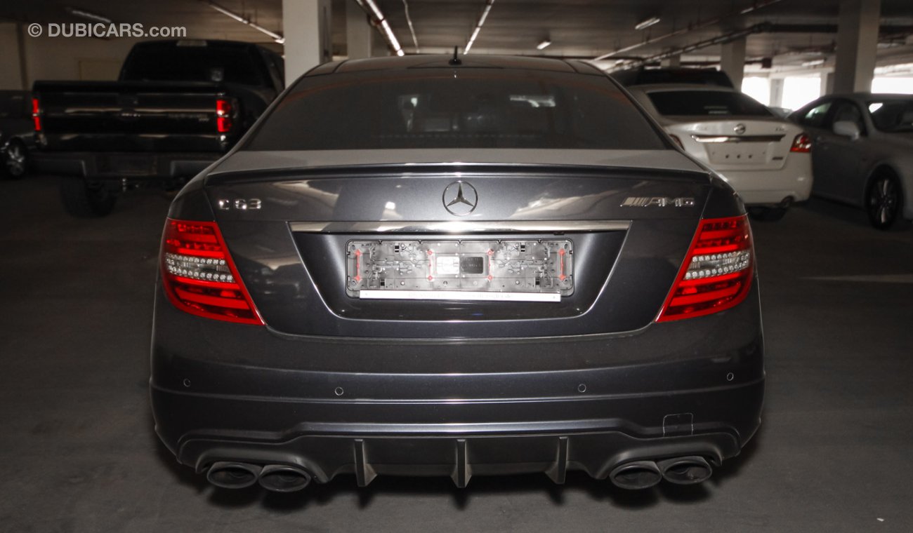 مرسيدس بنز C 63 AMG