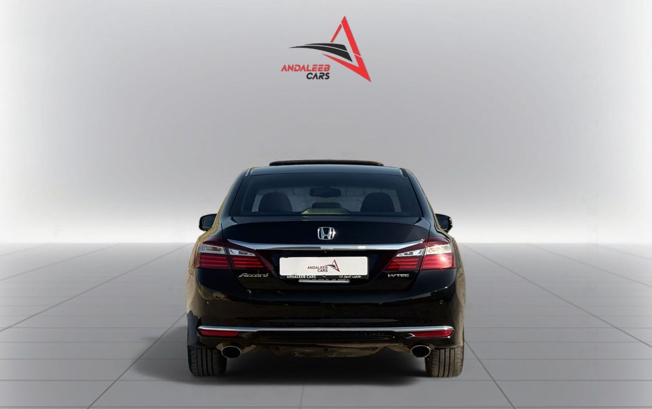 Honda Accord 2.4L I4 A/T | 2017 | GCC SPECS | All Original Paint | AED 990 per month