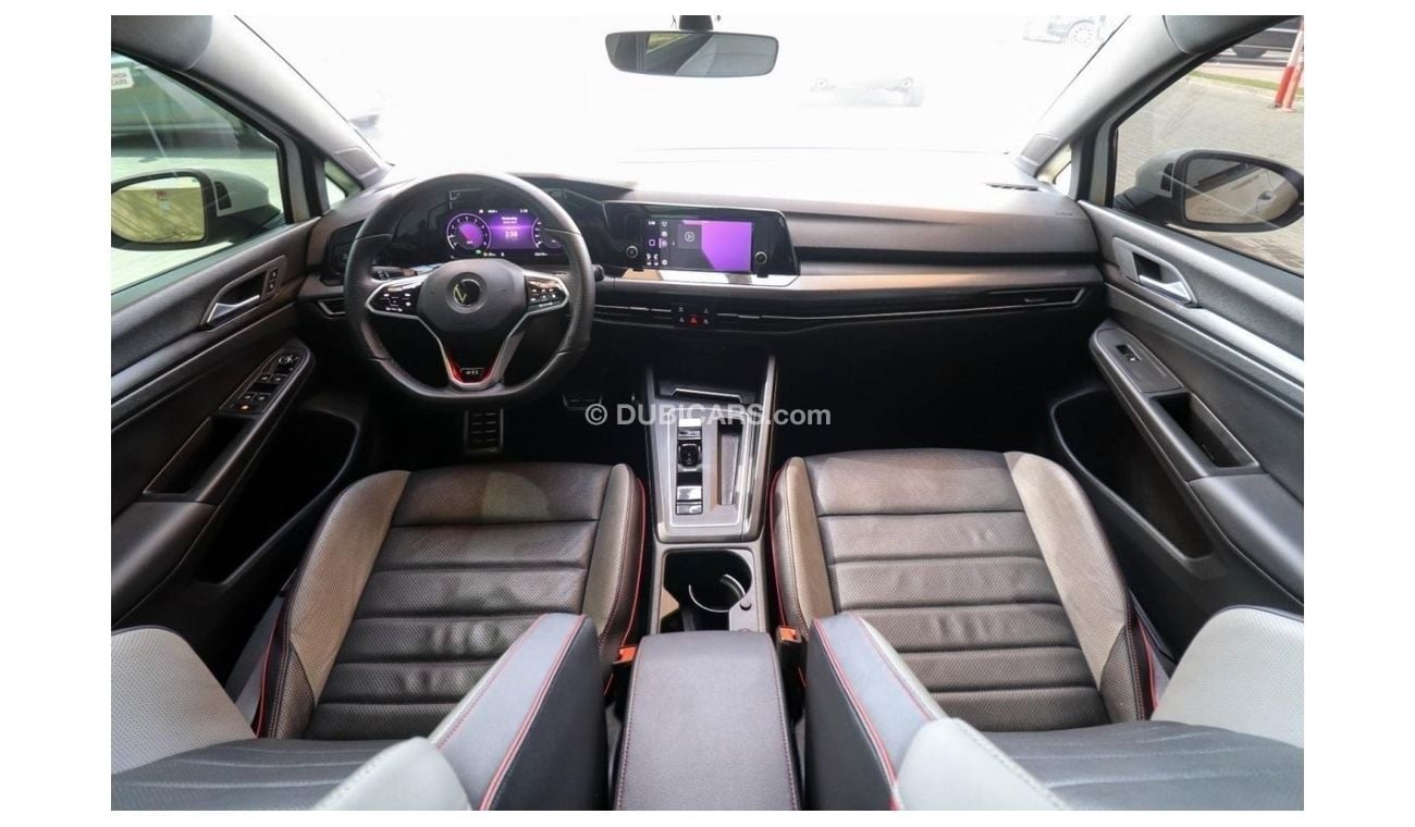 فولكس واجن جولف GTI ليذر