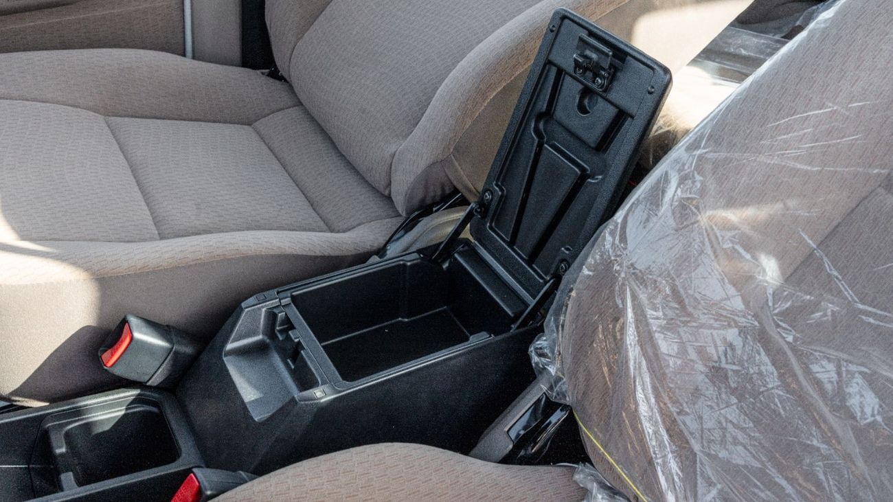 Toyota Land Cruiser 70 2026 Toyota Land Cruiser LC76 4.0L AT Petrol (Black-Brown) Mid Option