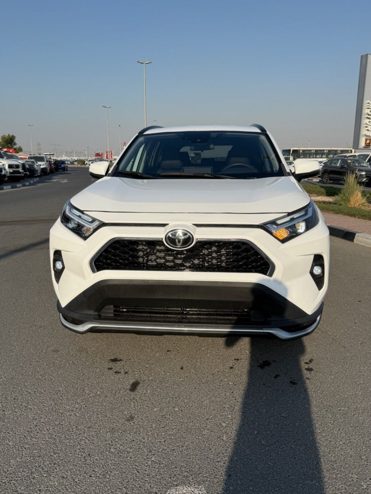 Toyota RAV4 RAV4 xle Hybrid 4x4