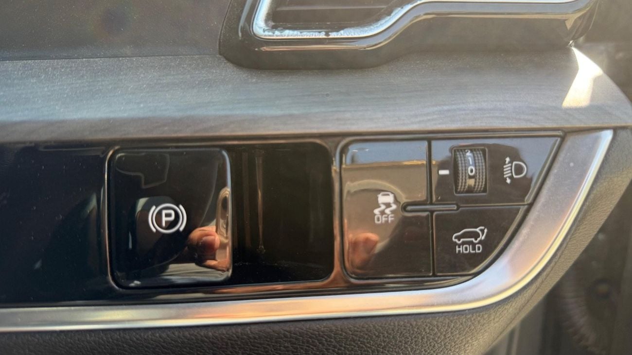 كيا سبورتيج 1.6T-GDI GT (AWD)