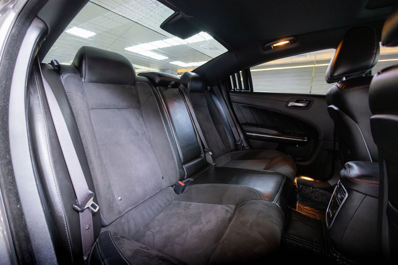 دودج تشارجر R/T 5.7L