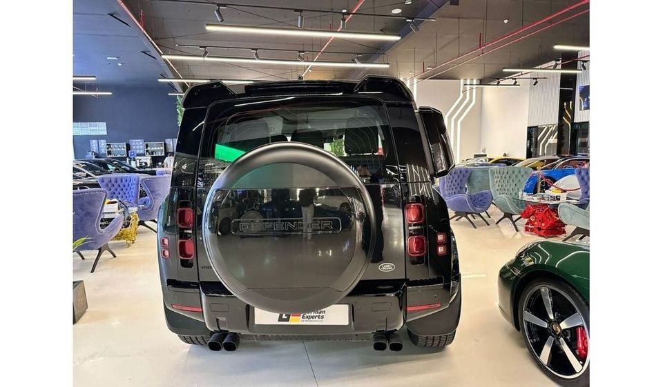 Used Land Rover Defender P400 90 HSE DEFENDER P400 GCC UNDER WARRANTY ...