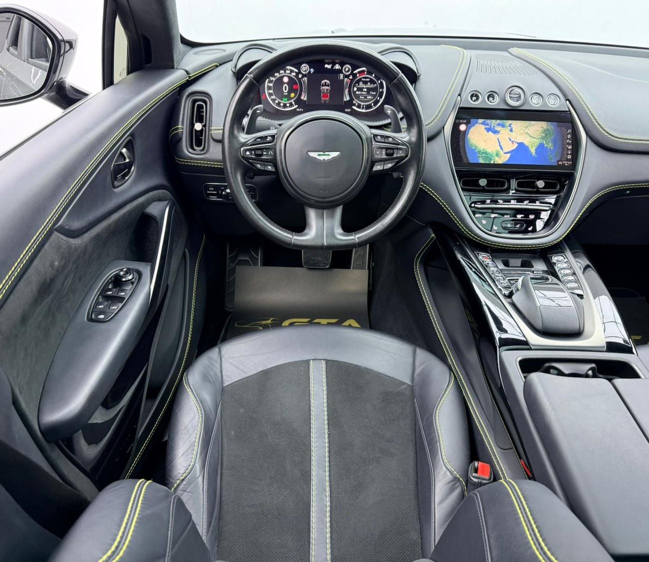 Aston Martin DBX 2022 Aston Martin DBX 550, Warranty, Service History, European Spec.