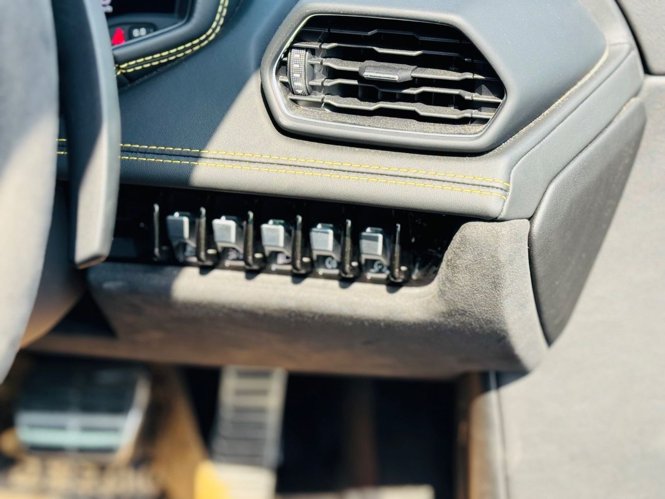 Lamborghini Huracan Lamborghini✈️Right hand drive