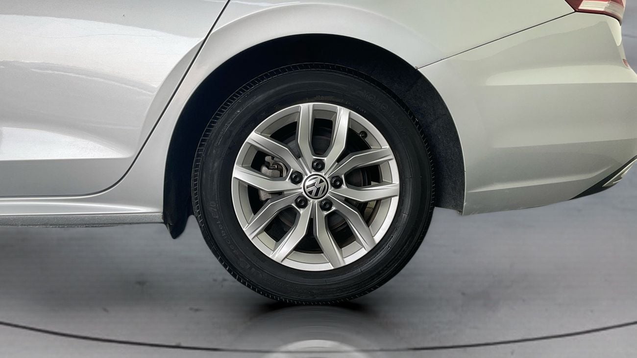 فولكس واجن باسات Trendline | شامل الضمان | 0 ﺪﻔﻋﺓ ﺃﻮﻟﻯ