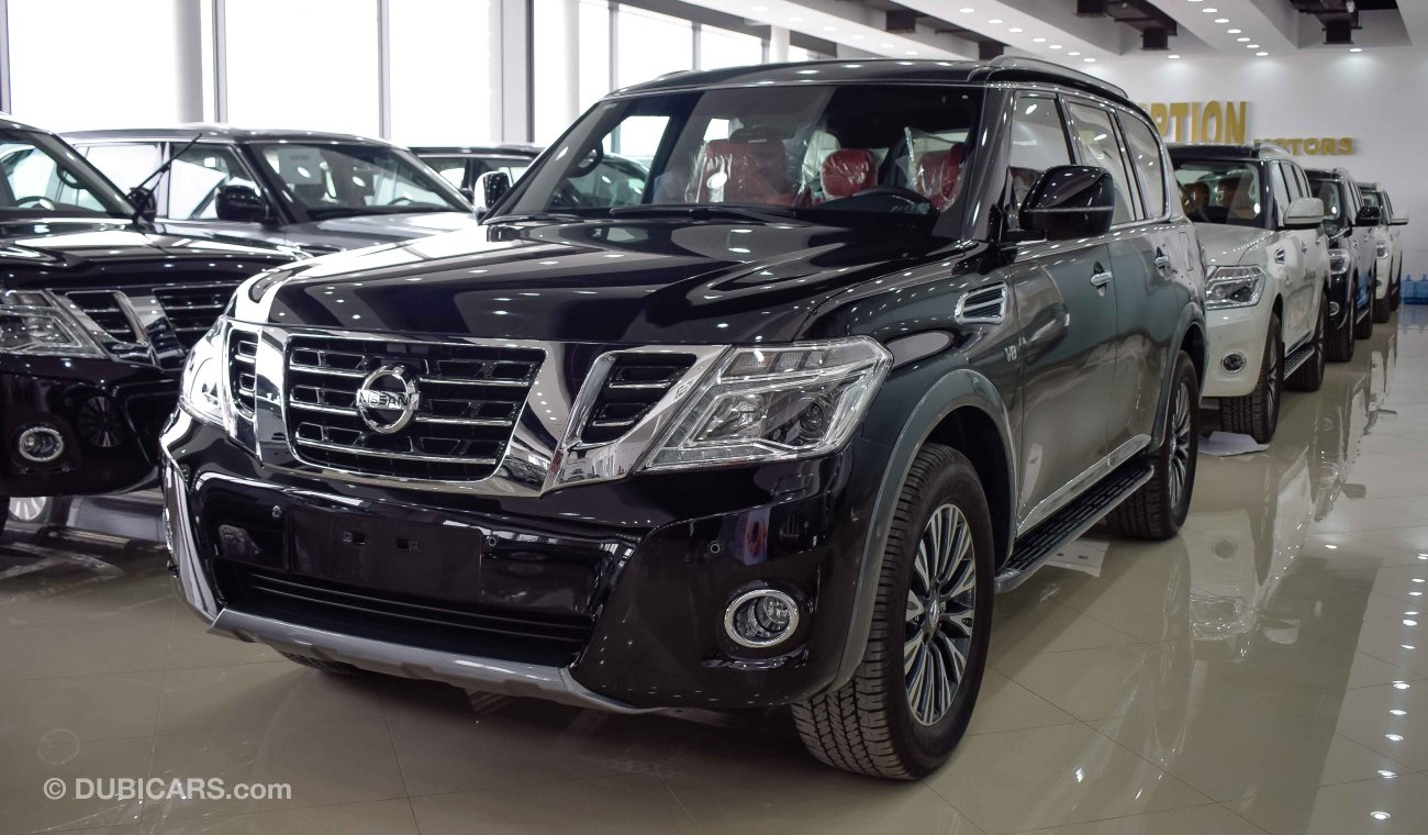 Nissan Patrol تيتانيوم بمواصفات خاصة اضاءه بالسقف