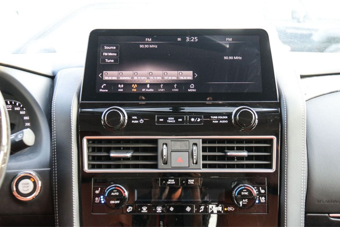 نيسان باترول Nissan Patrol LE 5.6L Petrol V8, Model 2024 Color White