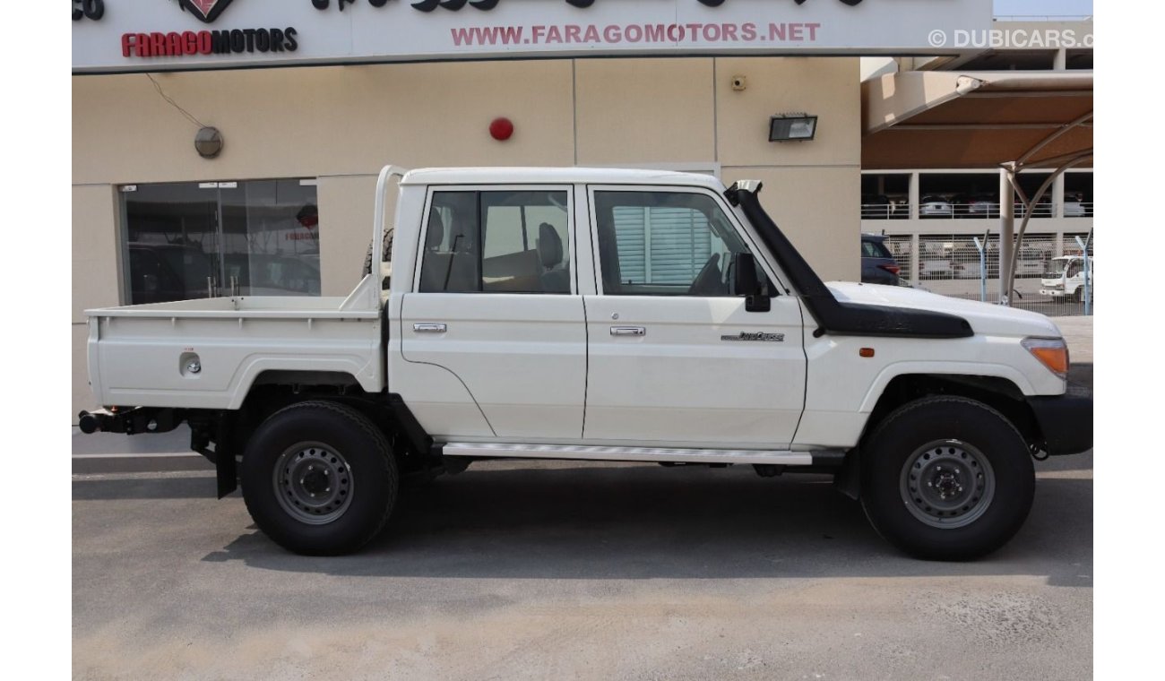 تويوتا لاند كروزر بيك آب 4.5 V8 DIESEL 4X4