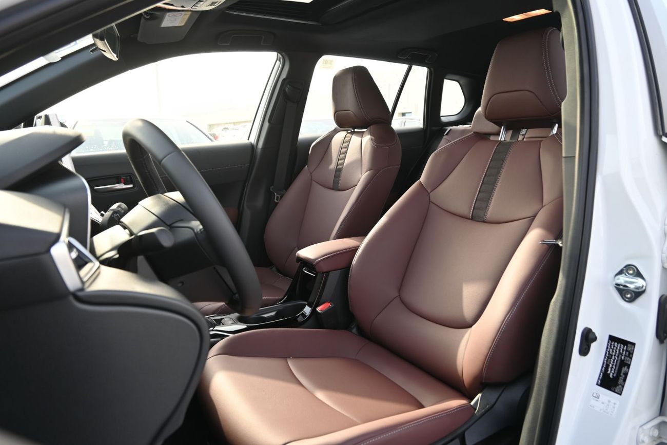 تويوتا كورولا كروس Toyota Corolla Cross 1.8L Hybrid FWD GCC, Model 2025, Color White