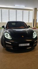 Porsche Panamera 4S