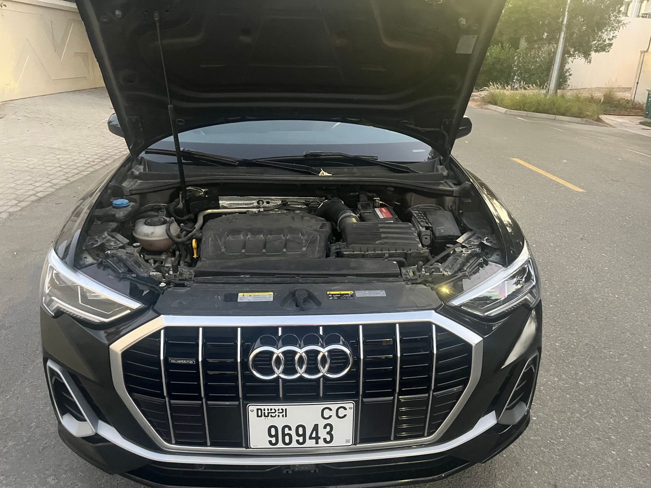 أودي Q3 2.0L,4 Cyl, 228HP , 4WD premium S Line Quattro 45 2 years warranty