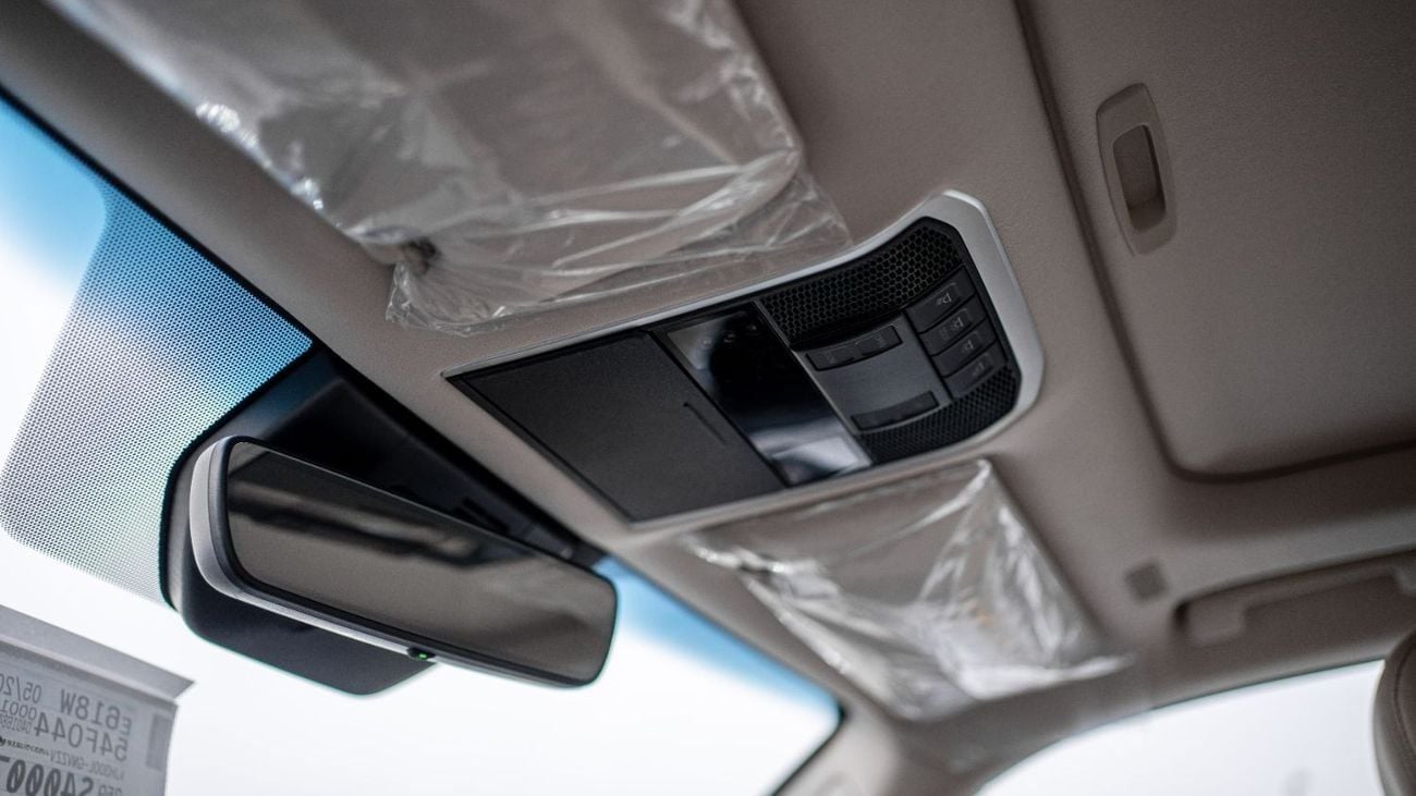 Toyota Land Cruiser 2025 Toyota Land Cruiser 300 VXR 3.5L AT Hybrid (Bronze)