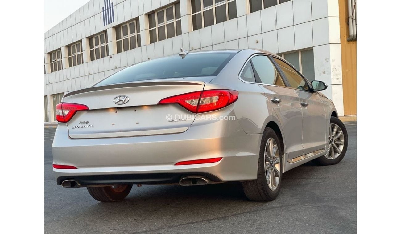هيونداي سوناتا هيونداي سوناتا ليميتد فول اوبشن السنة : 2017 2.4 رمادي حالة ممتازة سيارة سيدان 97 تصدير يمكن تصديرها