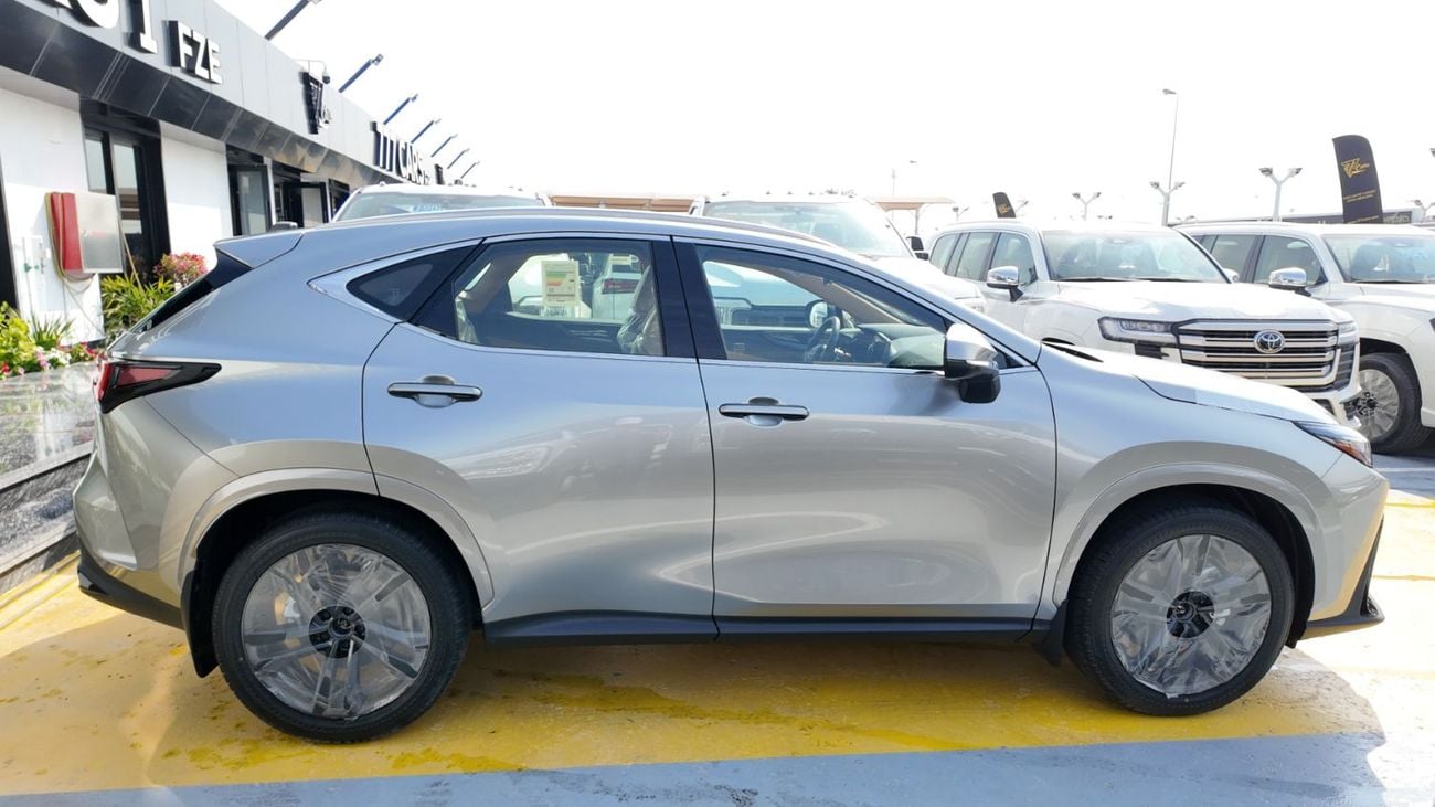 Lexus NX350 LEXUS NX 350 Premier 2.5L SONIC TITANIUM