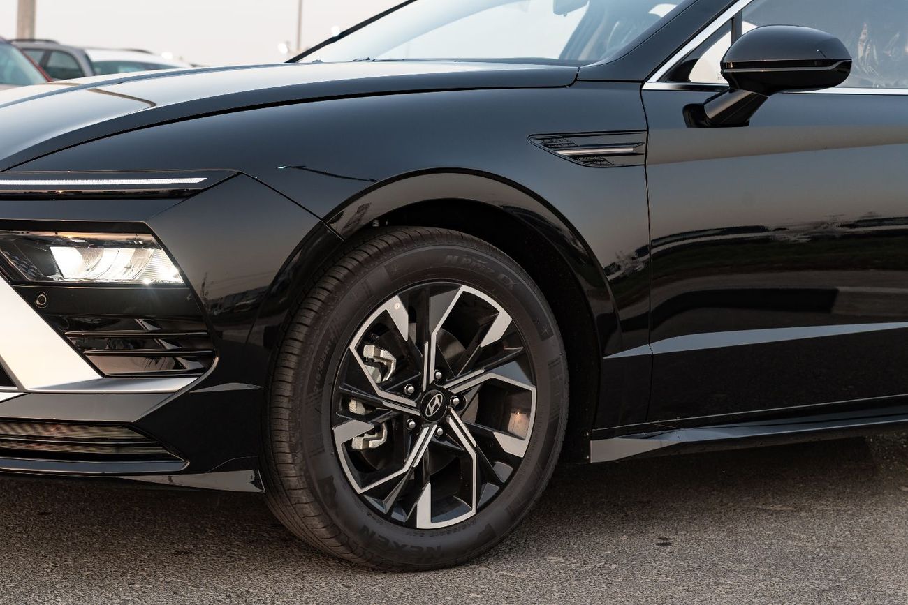 Hyundai Sonata 2025 HYUNDAI SONATA 1.5T PRO - PANORAMIC SUNROOF [ EXPORT ONLY ]