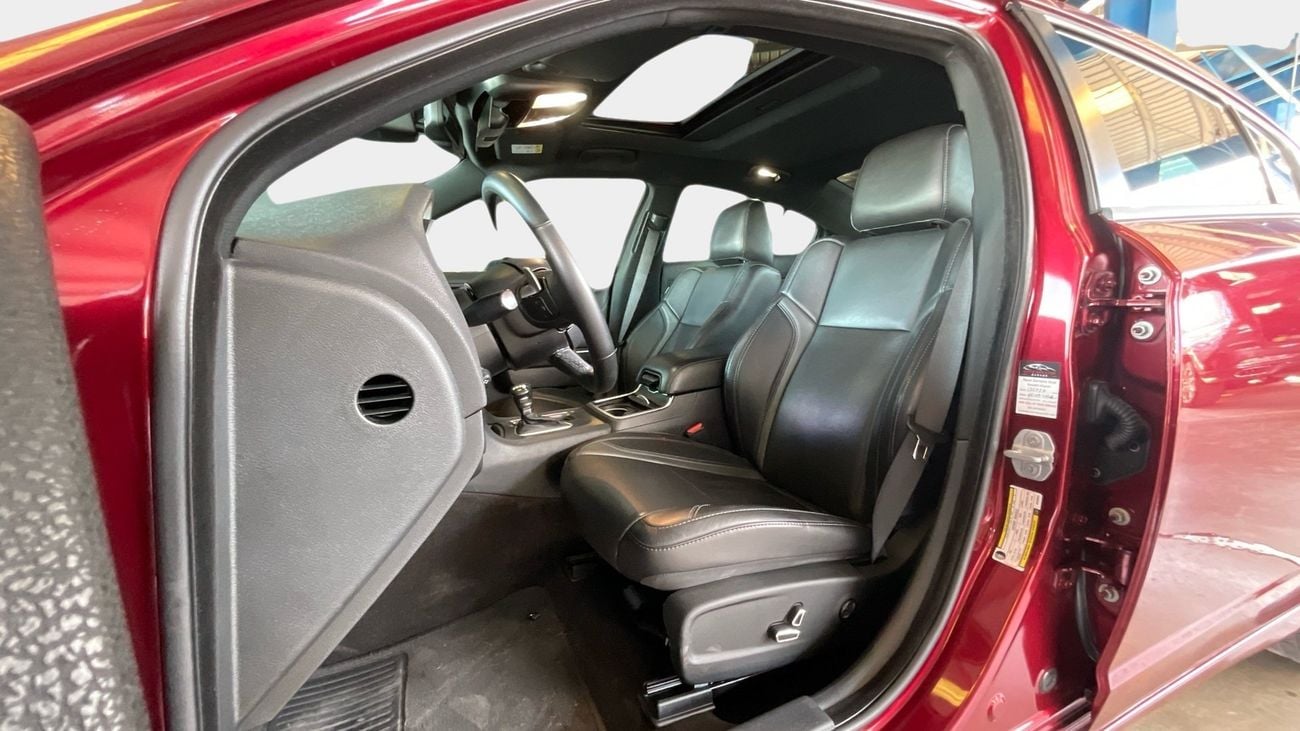 دودج تشارجر 5.7 R/T HIGHLINE AUTO | شامل الضمان | 0 ﺪﻔﻋﺓ ﺃﻮﻟﻯ
