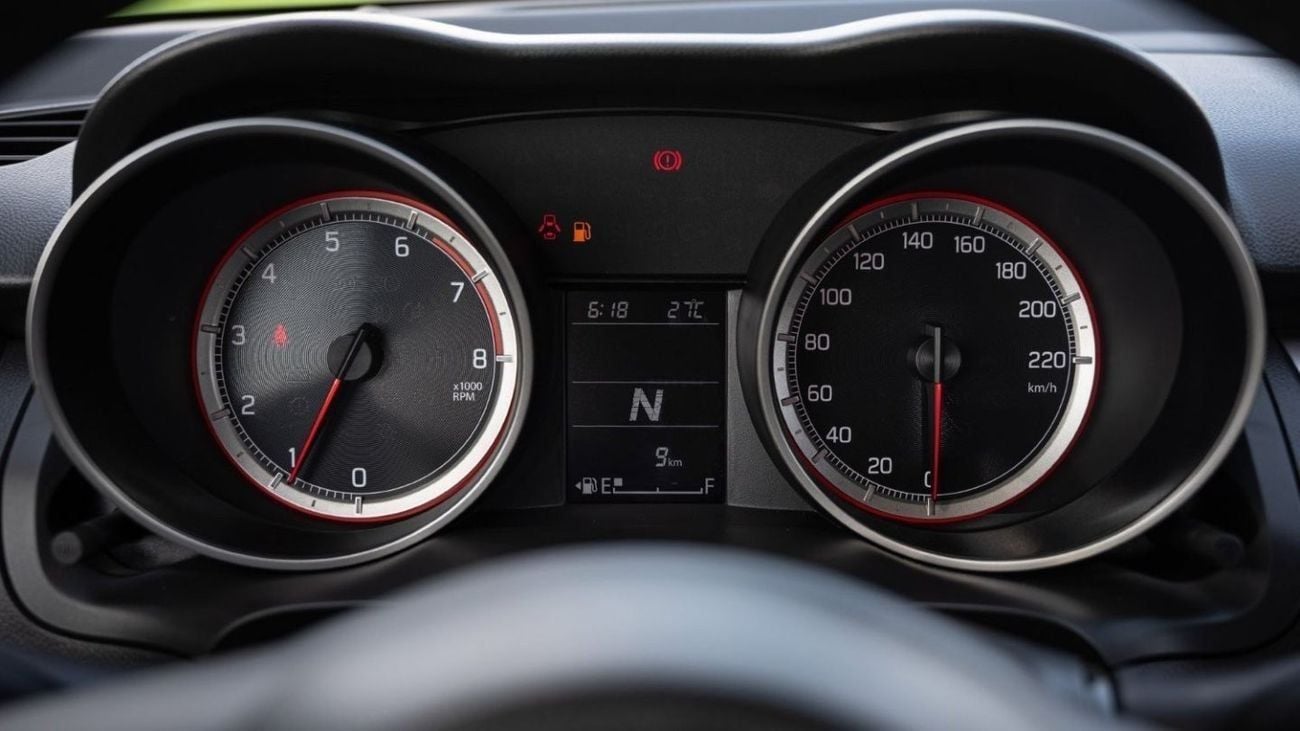 سوزوكي سويفت SUZUKI SWIFT GLX 1.2P AT MY2023