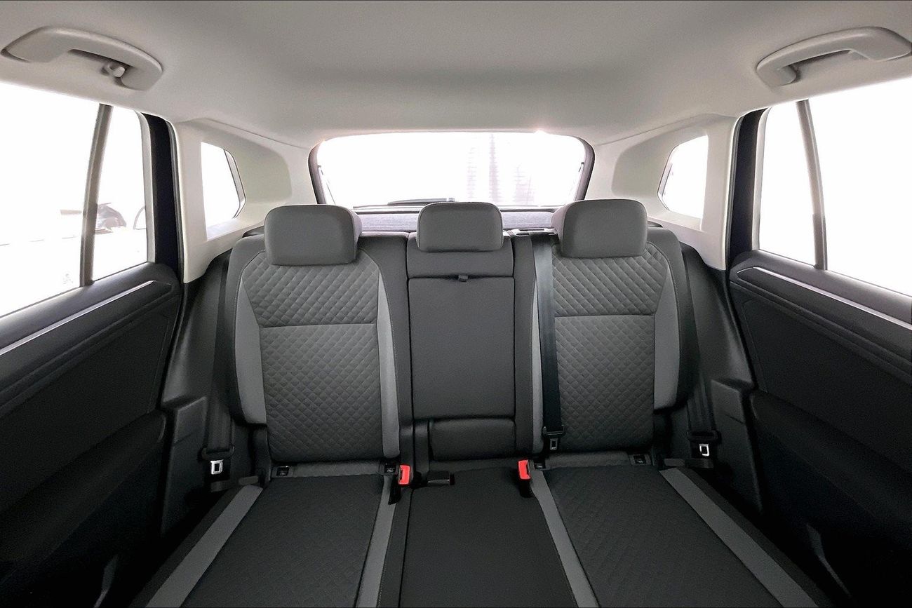 Kia Carens EX| 1 year free warranty | Exclusive Eid offer