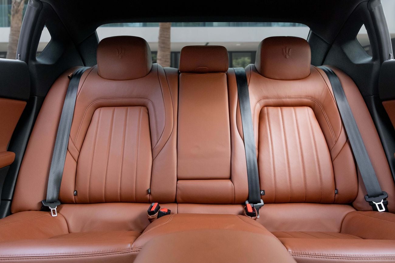 Maserati Quattroporte Granluso S Quattroporte Granluso S | 2,938 P.M | 0% Downpayment | Perfect Condition!