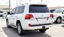 Toyota Land Cruiser VXR V8.