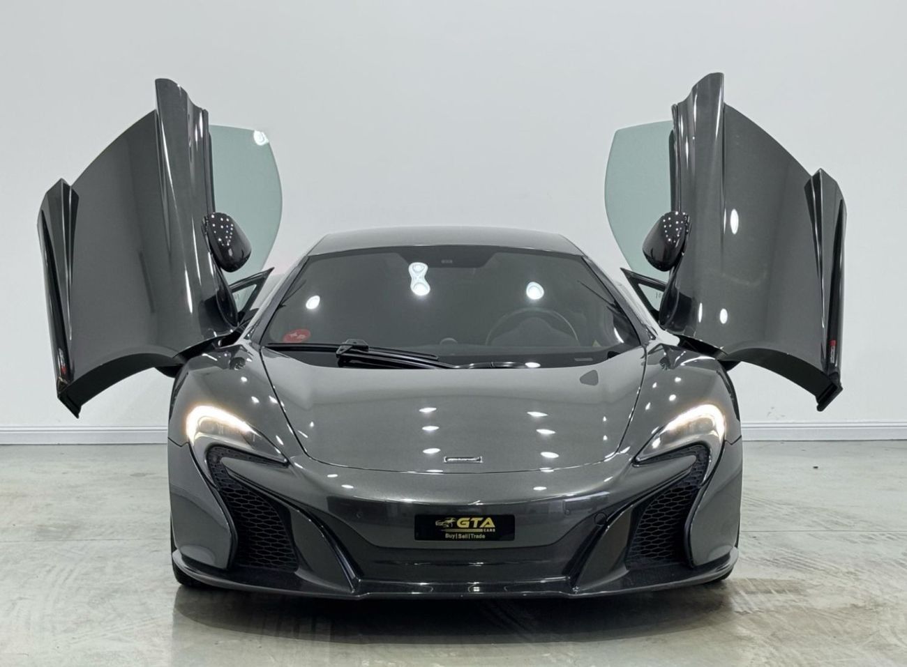 McLaren 650S 2015 McLaren 650s, Full Service History, Carbon Fiber Package, Low Kms, GCC