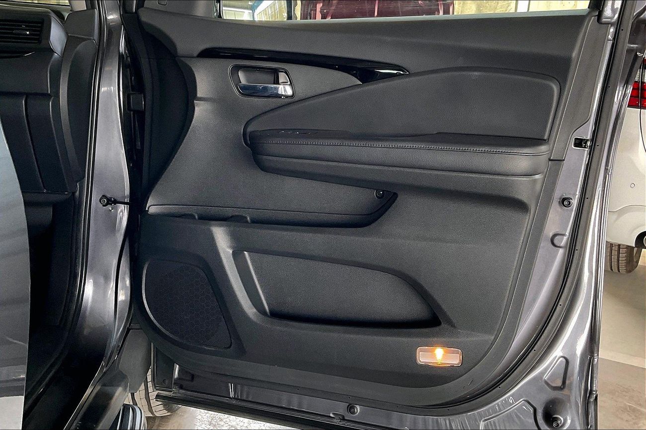 Honda Pilot Touring | Guaranteed Warranty | 0 Down Payment