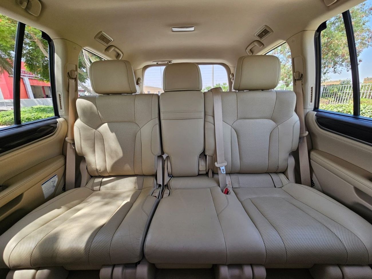 Lexus LX 570 Sport Platinum 5.7L